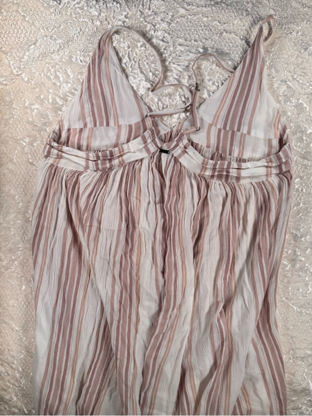 O'Neill Saltwater solids  Striped Sleeveless V-Neck Tank — White and Dusty Rose - Picture 4 of 4